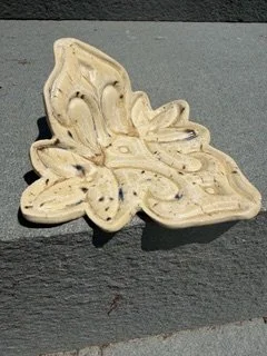 Speckled Holder