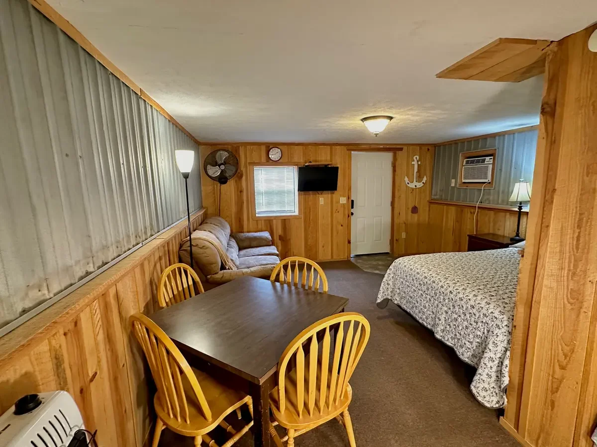 CABIN #3 DETAILS