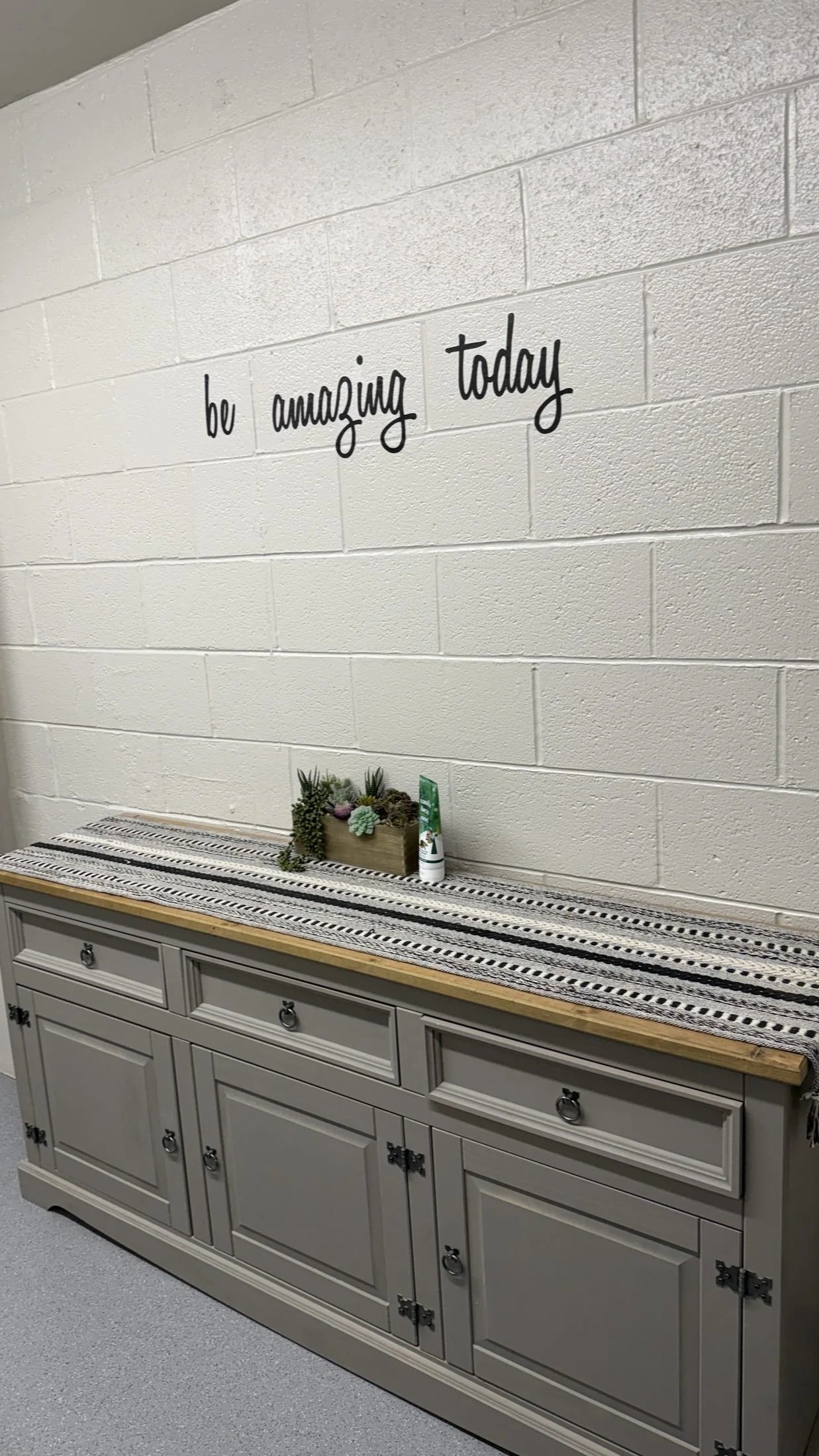 filer-auditorium-corridor-signage.jpg