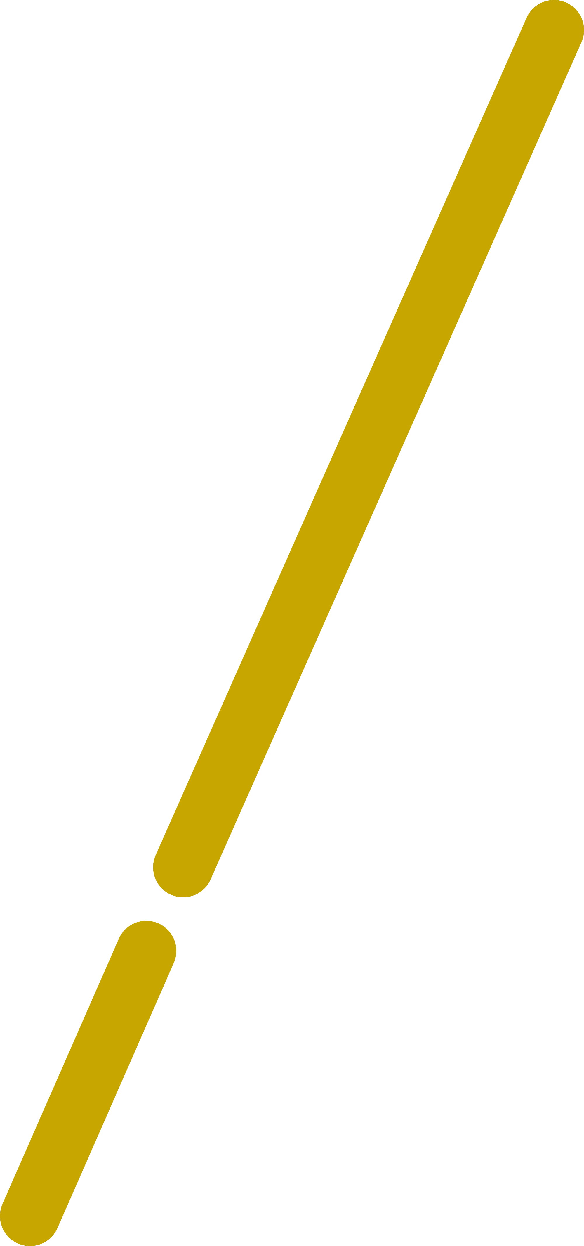 diagonal gold-colored lines