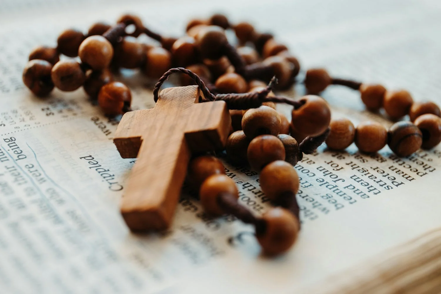 How To Pray with the Anglican Rosary: A Step-by-Step Guide