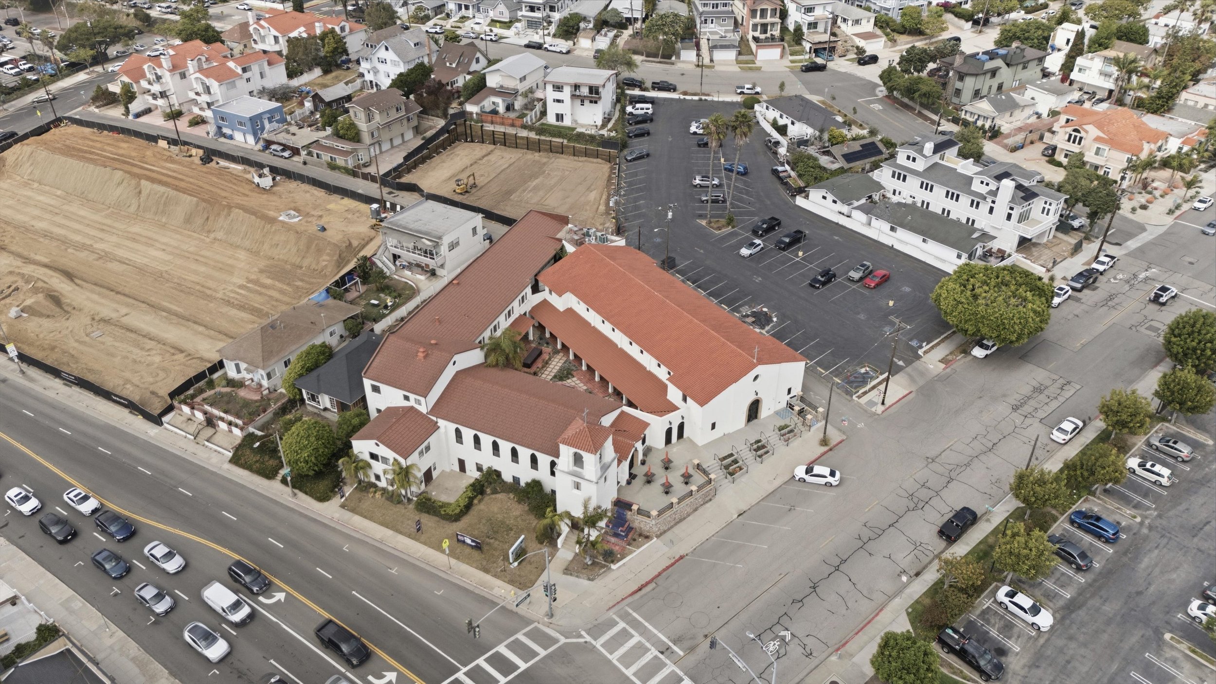 04-100 N. PCH0022.jpg