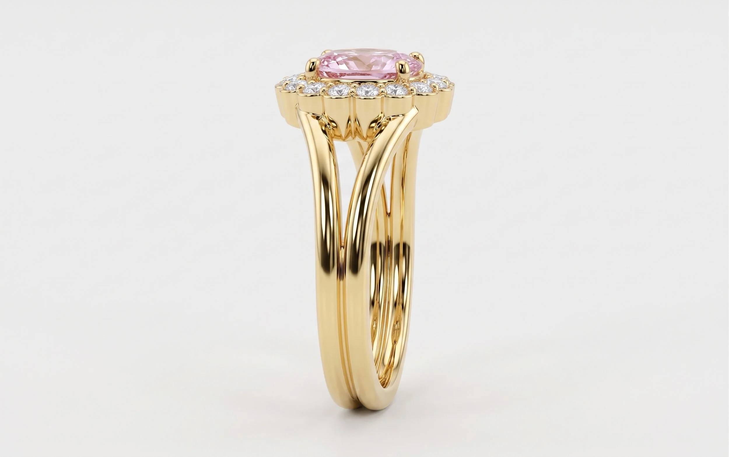 Signet ring in pink sapphire & 18k solid gold