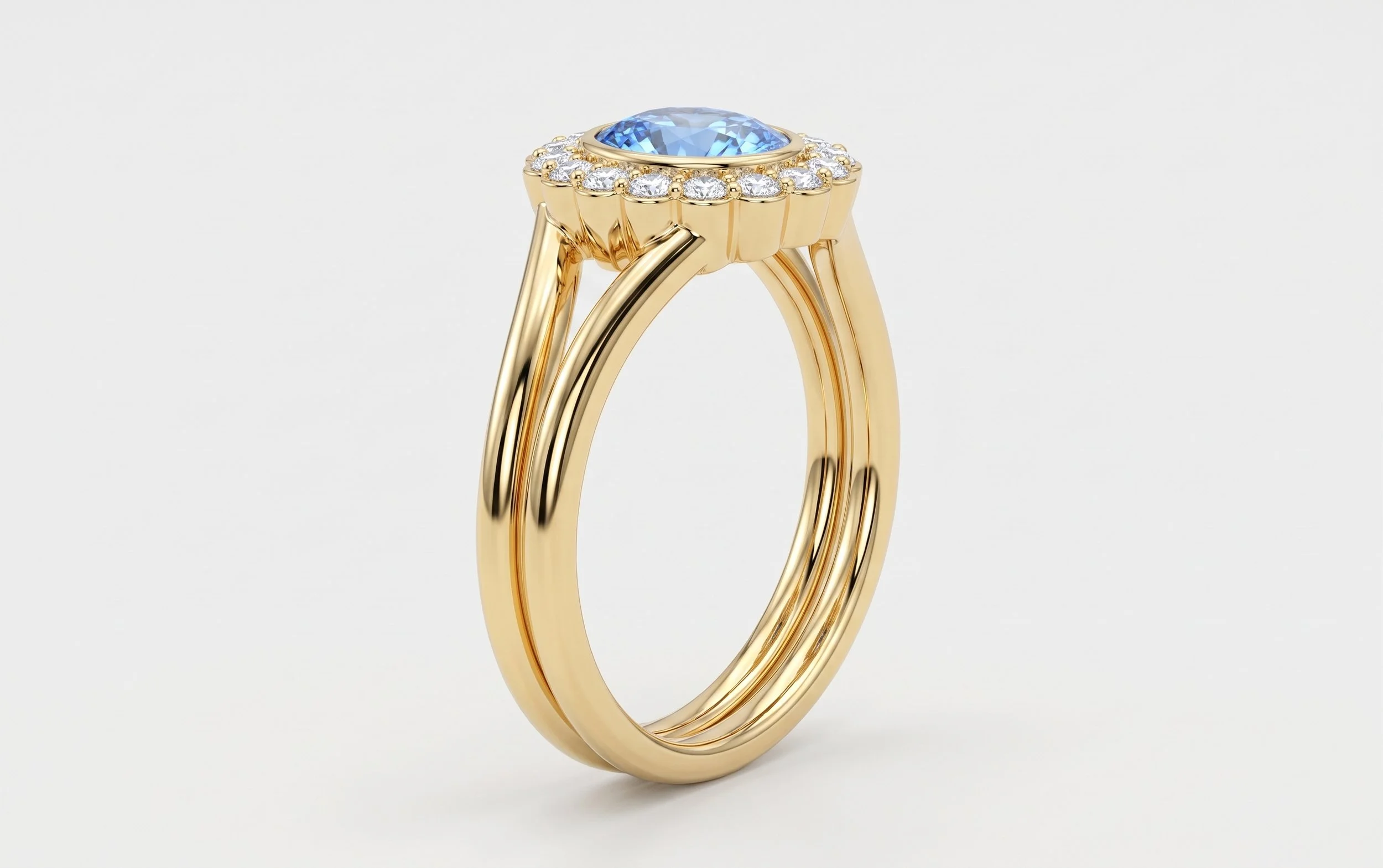 Signet ring in light blue sapphire & 18k solid gold