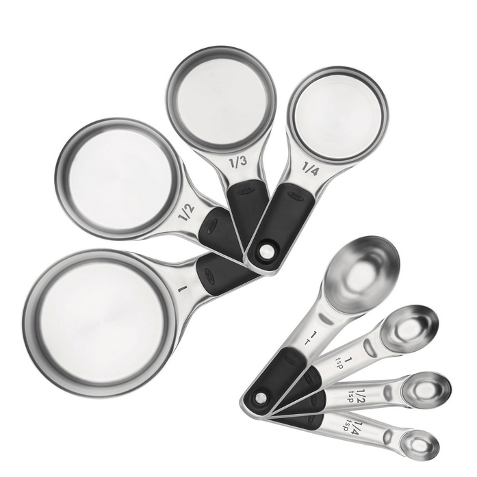 MEASURING CUPS + SPOONS - easy to store, comfy to use