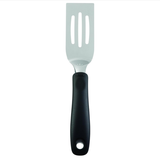 CUT + SERVE TURNER - the perfect serving size