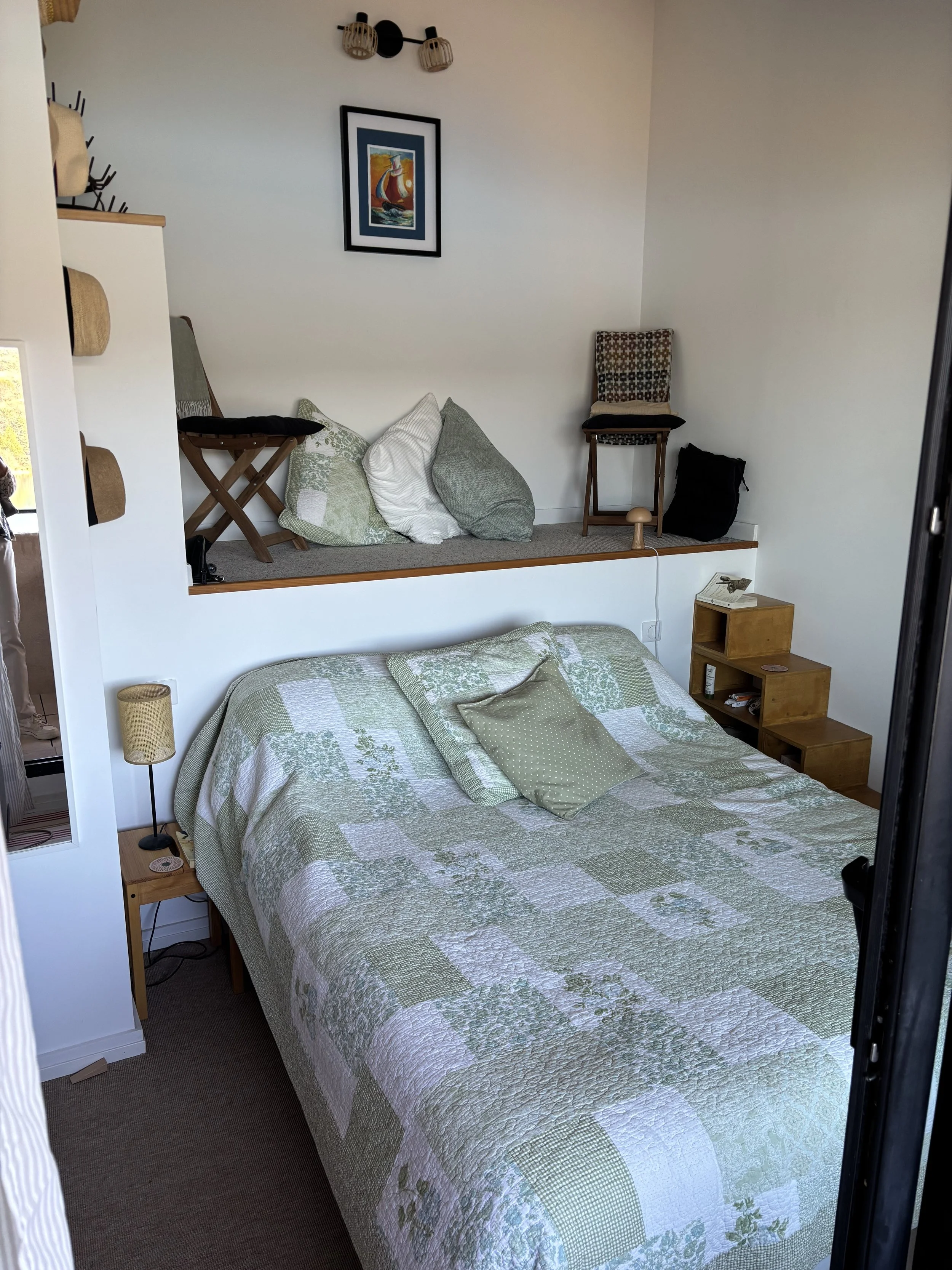 Bedroom 5 (top floor)