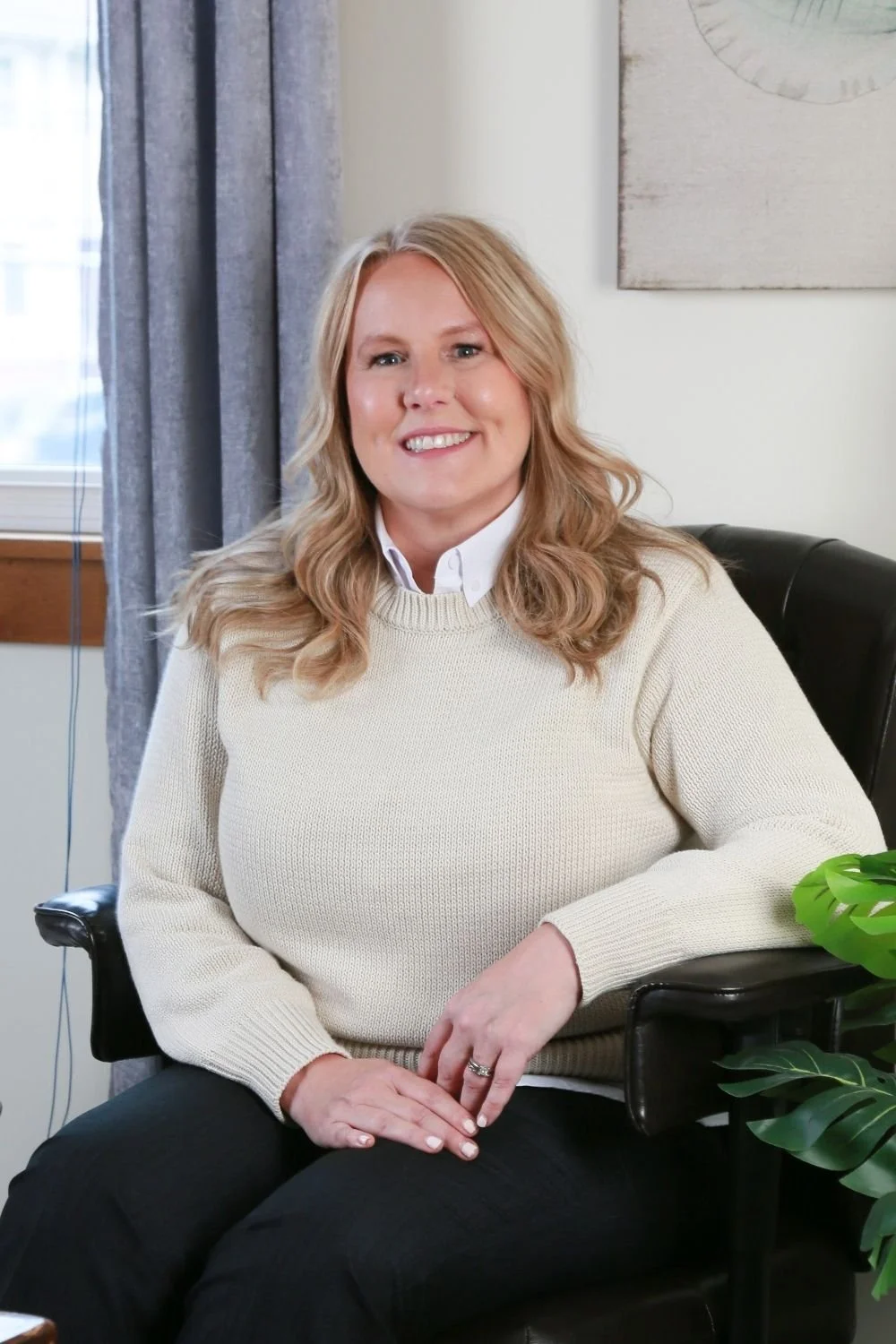 headshot of Kathleen Hanulec