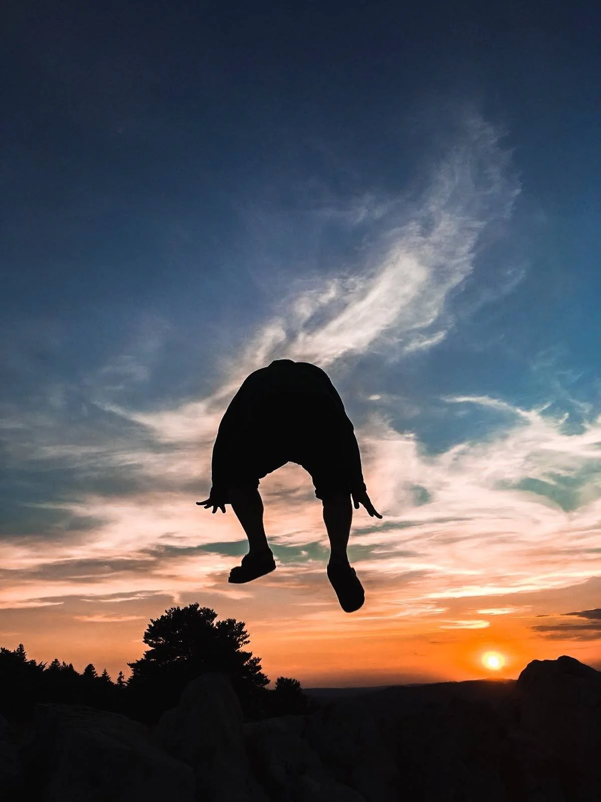 WELL SALTO.jpg