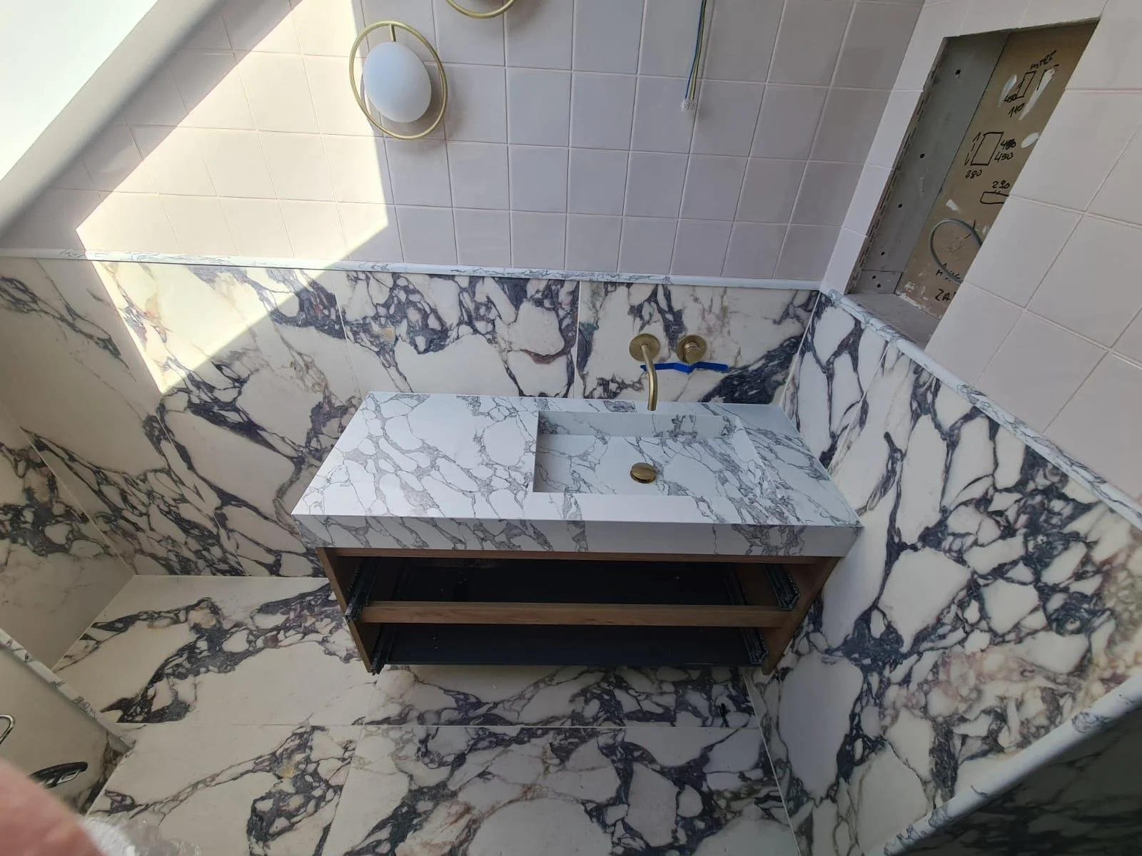 Calacatta Perla Quartz