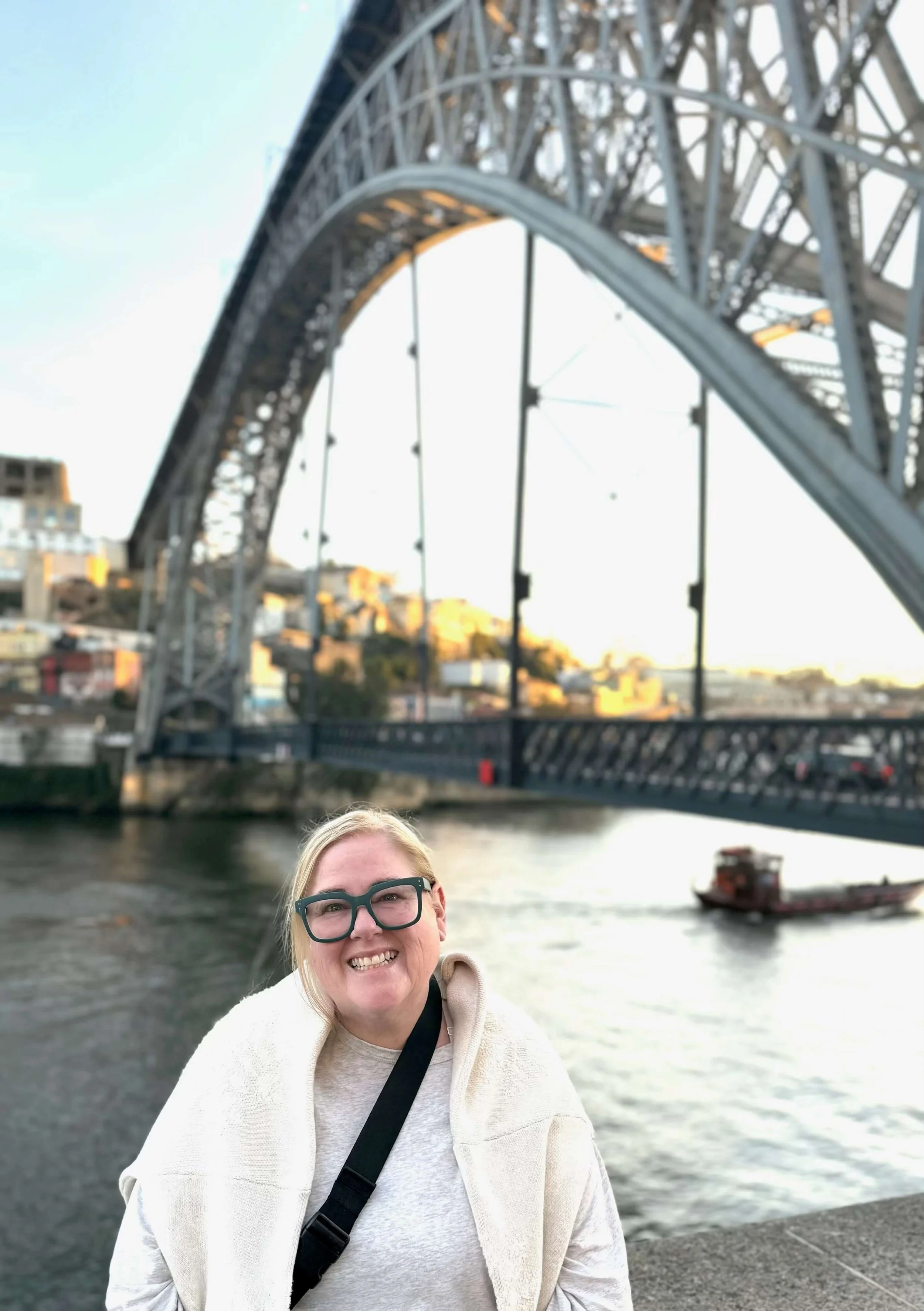 Shana Gilbert - Porto, Portugal