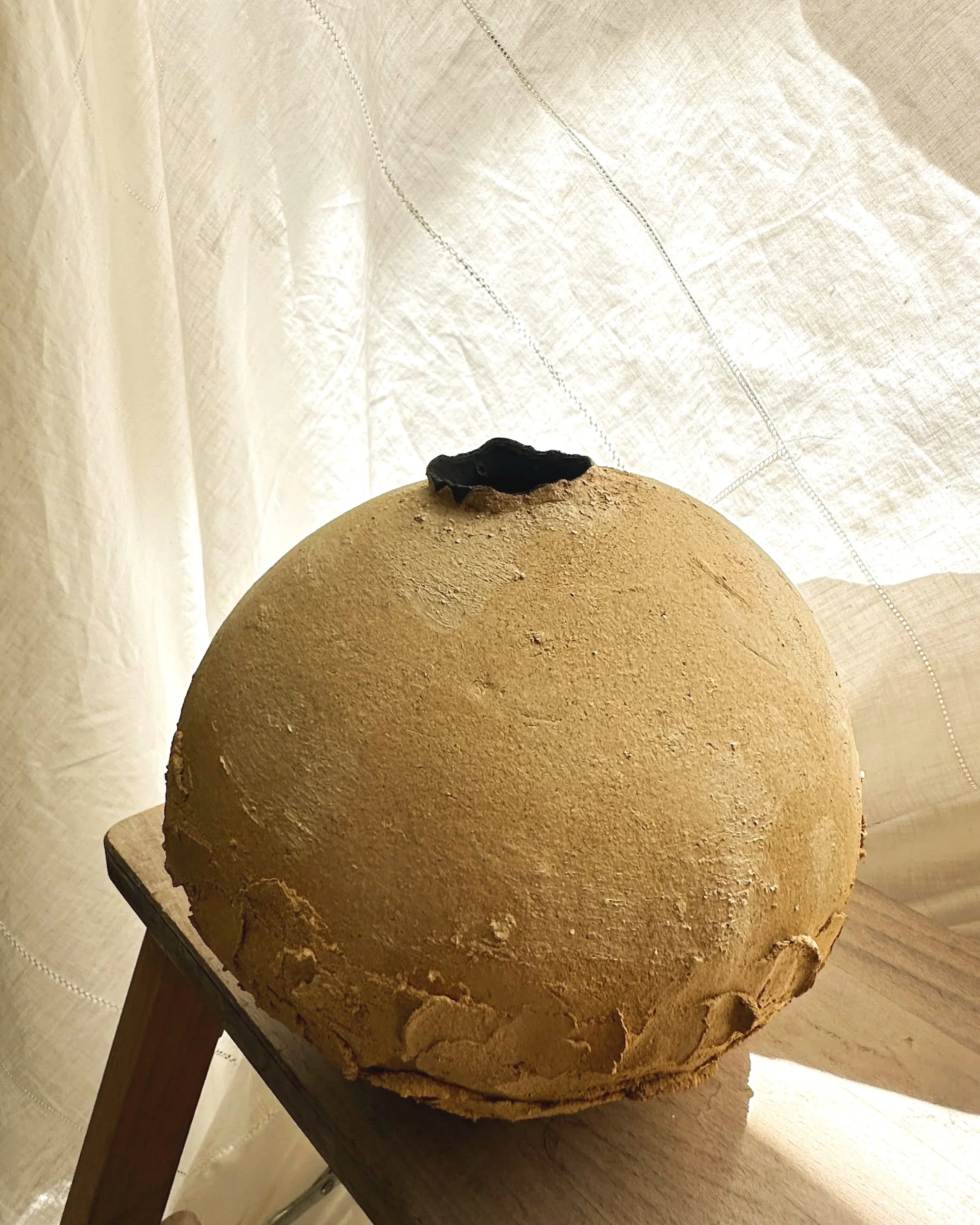 vase boule grès brut 