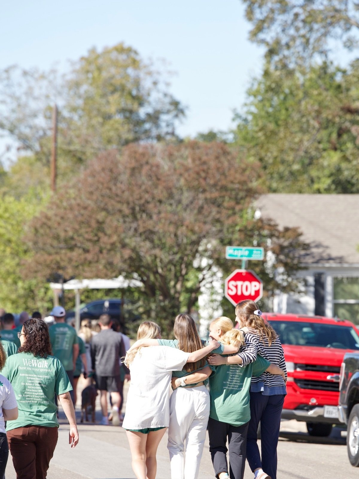 HIGHLAND FAM! 

We are counting down the days until Sunday, Nov. 1, to walk throughout our neighborhood in fellowship together and covering our neighborhood and city in prayer! 

The deadline to receive at t-shirt with your registration is THIS SUNDA