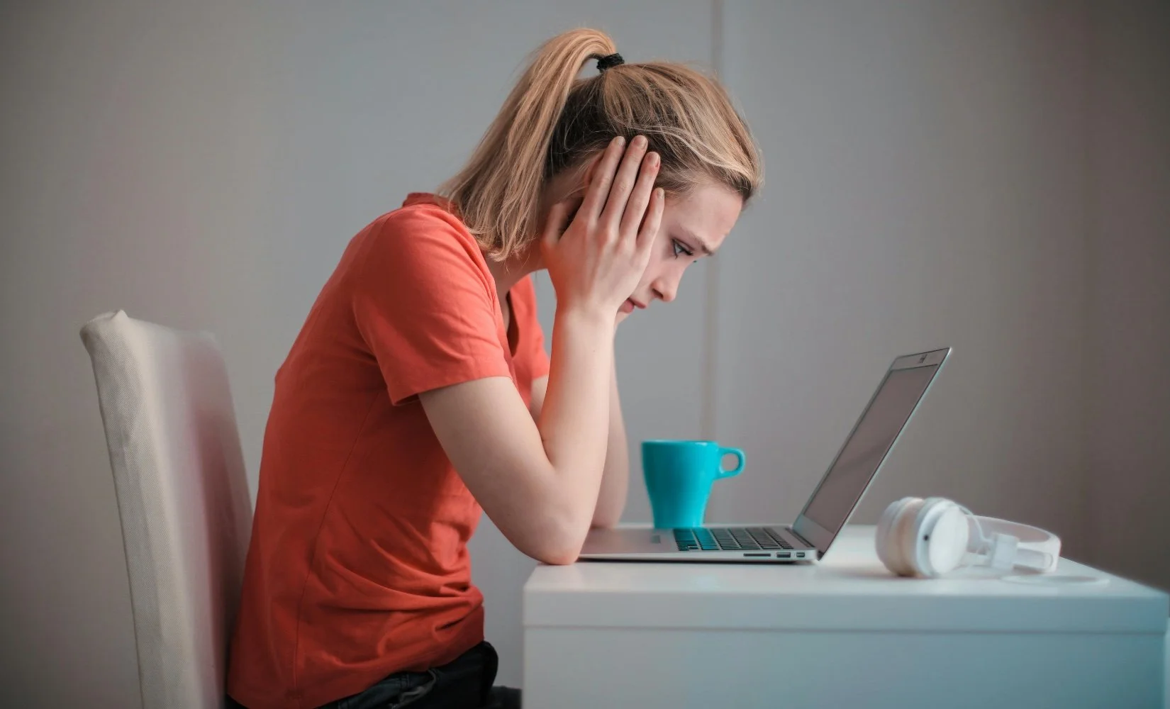 low impressions and engagement on social media posts are linked to a poor hashtag strategy