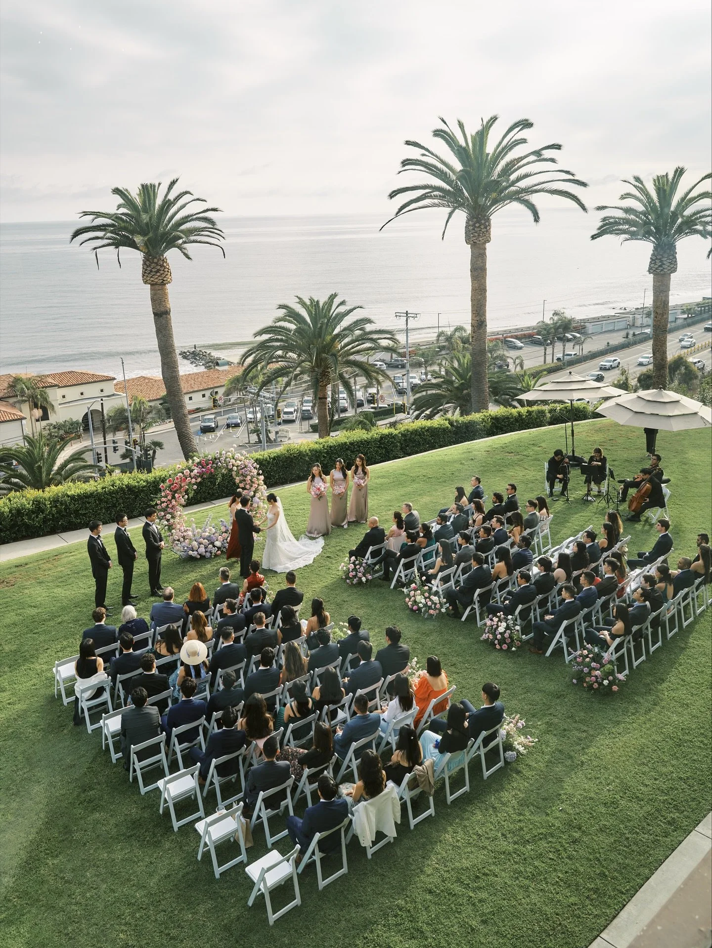 As I expanded my business to California a few years ago, I always wanted to shoot weddings at this incredible venue @belairbayclub This wish came true with this lovely couple&rsquo;s big day. Unbeatable ocean view and outstanding services really impr