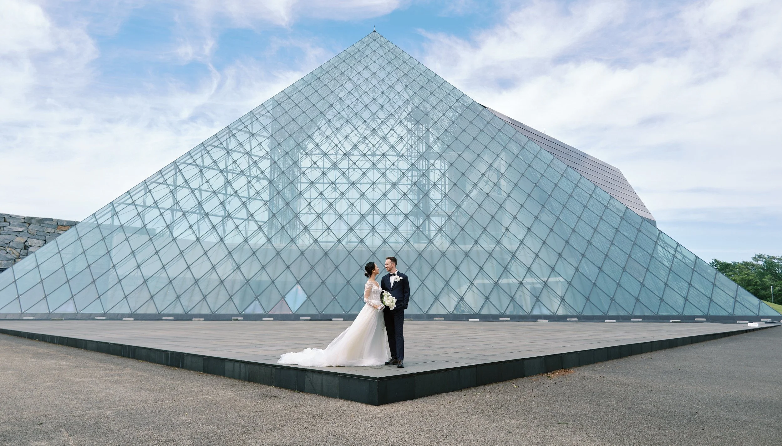 moerenuma-park-sapporo-prewedding-glass-pyramid-006.jpg
