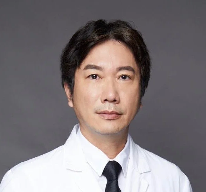 Dr. Hua-I Chen, Traditional Chinese Medicine practitioner with over 30 years of clinical experience specializing in acupuncture, herbal medicine, women’s health, healthy aging, and integrative wellness.