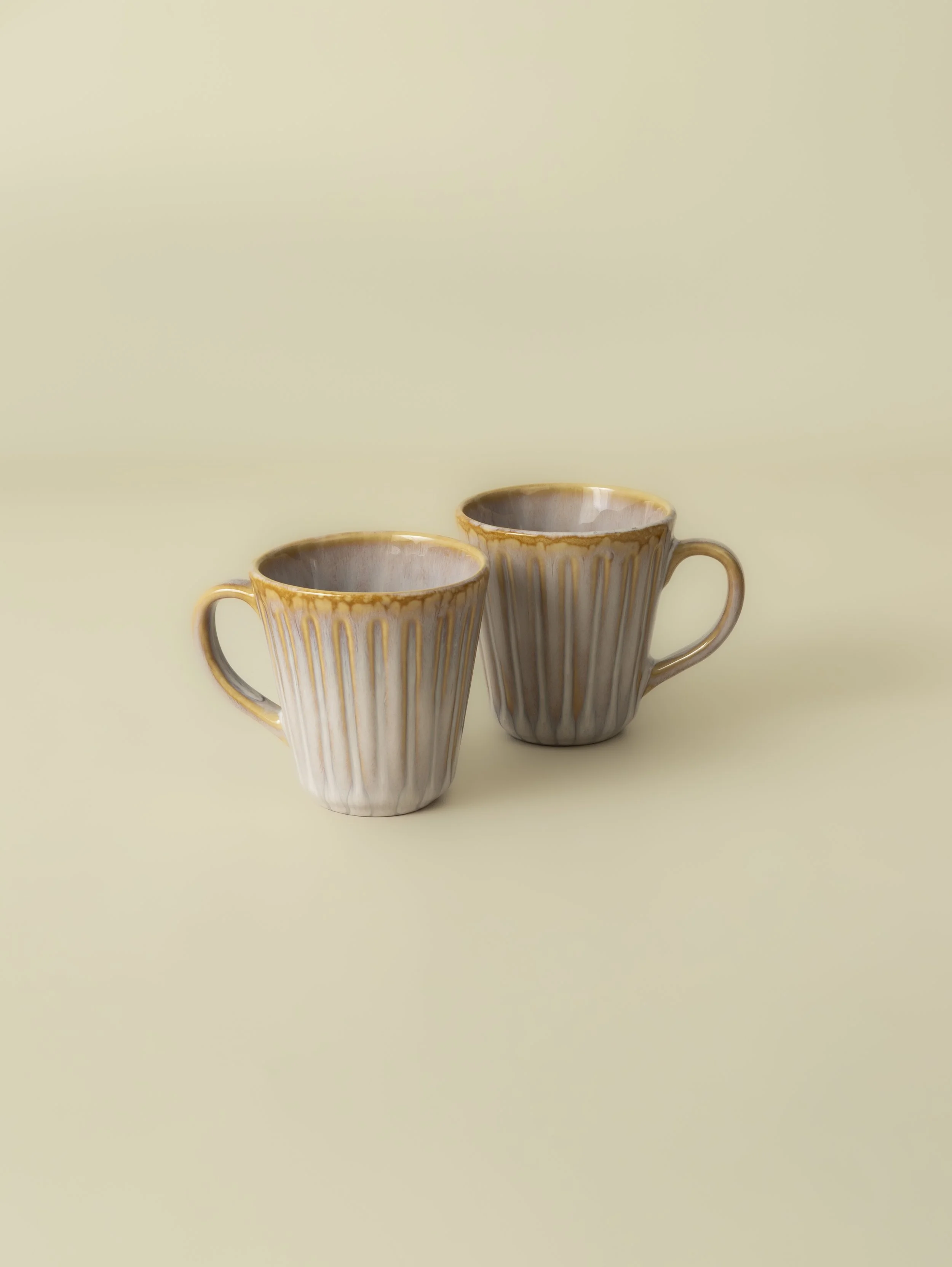 Fluted Mug - Concha