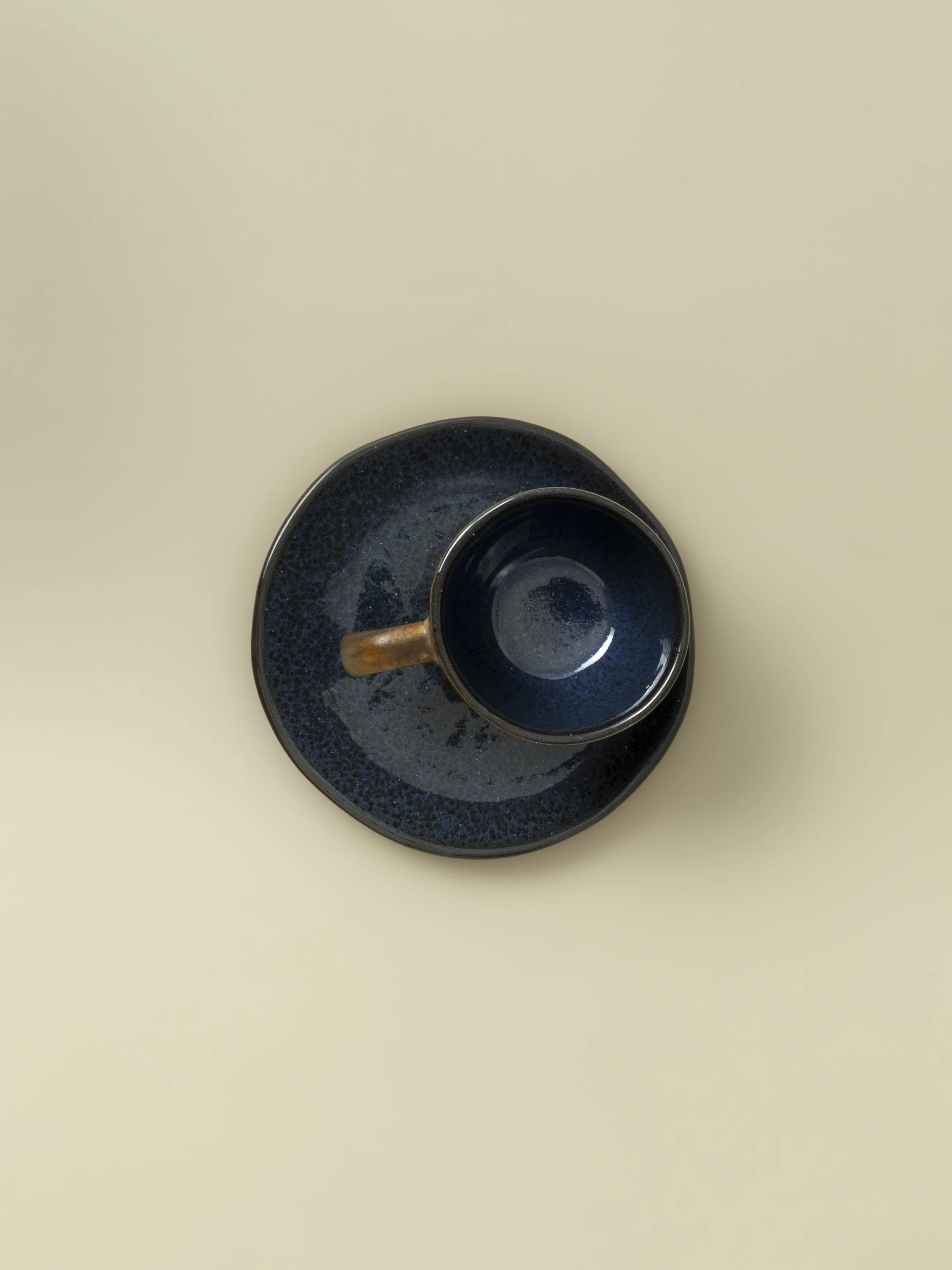 caneca_cha_pires_azul_escuro_1.jpg