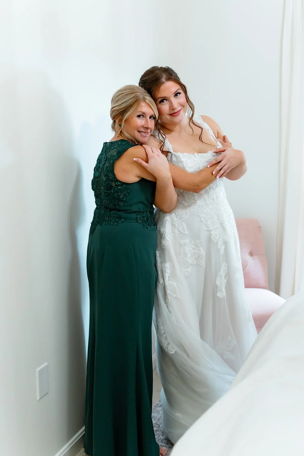 Bri & Austin sneak peek-7_websize.jpg