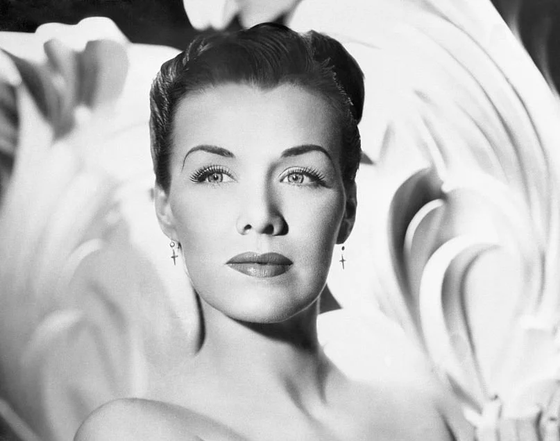 The Disappearance of Jean Spangler: A Torn Purse, a Cryptic Note, and an Enduring Hollywood Mystery