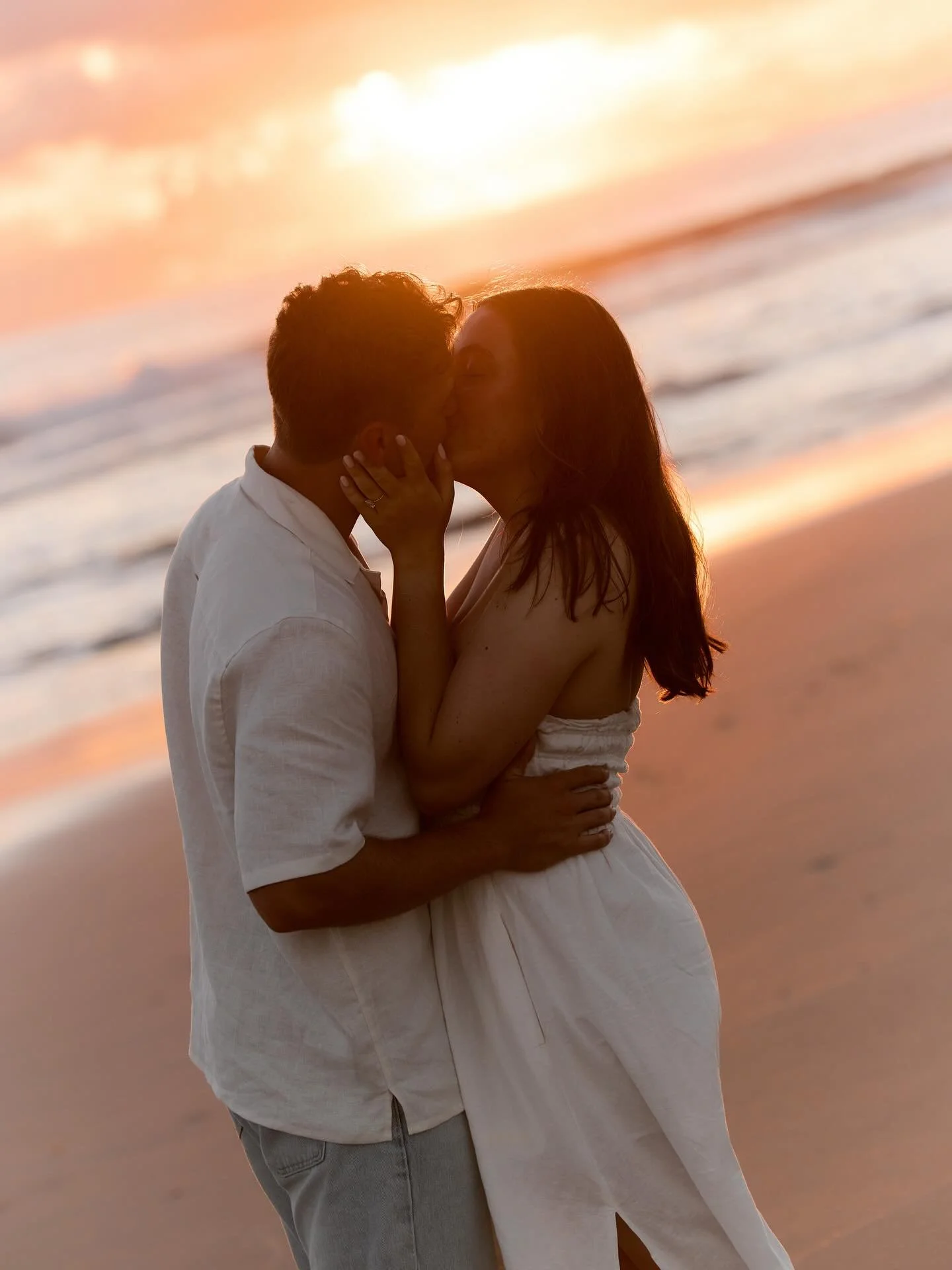 Sunrise with Ainsley &amp; Jacob.

Four years ago I was photographing their formal.
Now we are shooting their engagement, just months out from their wedding day.

Getting to grow with my couples like this is something I will never take for granted. ?