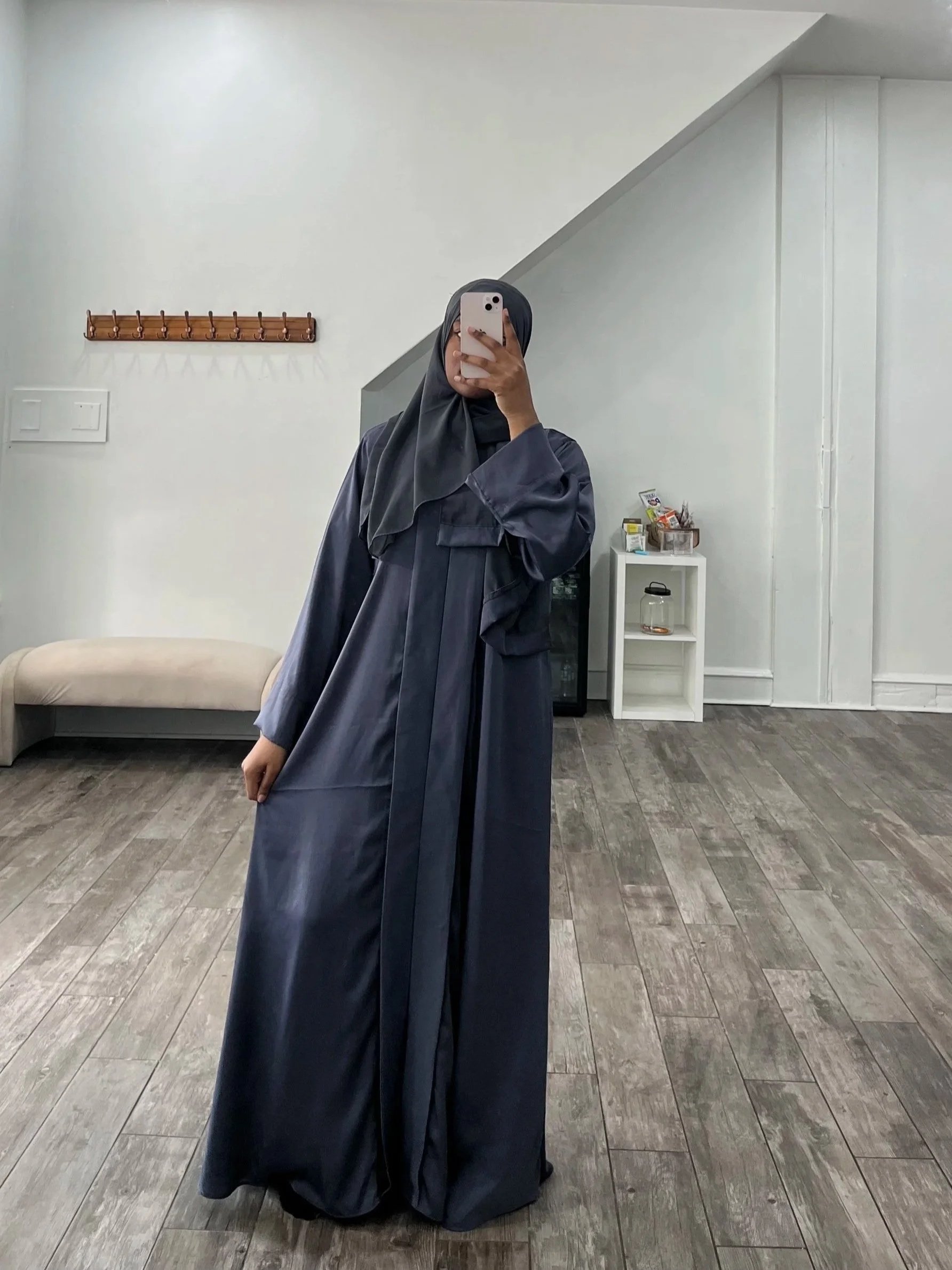 Nala Abaya