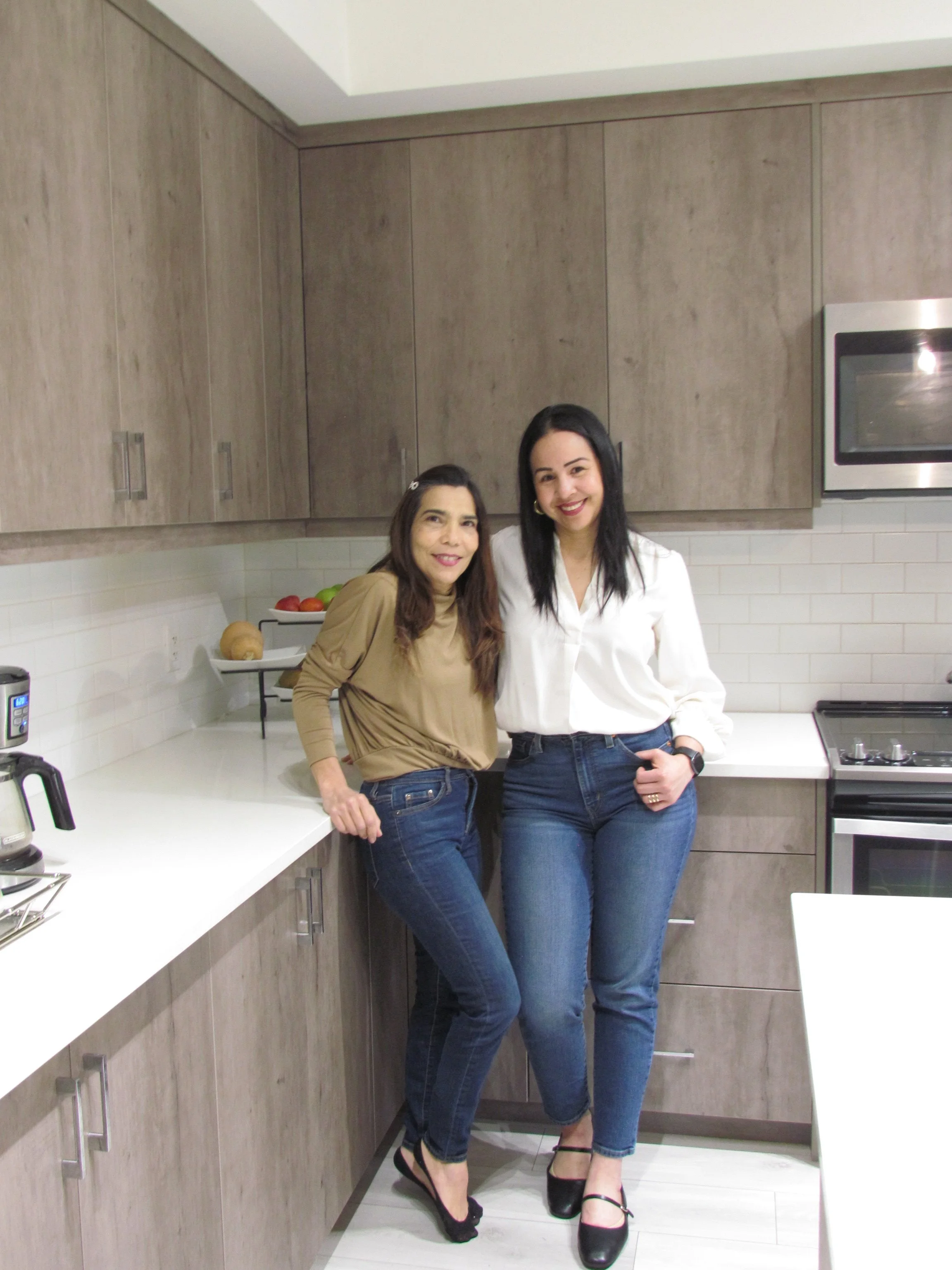 Two moms decided to do something about it. Meet : Ari &amp; Mari 