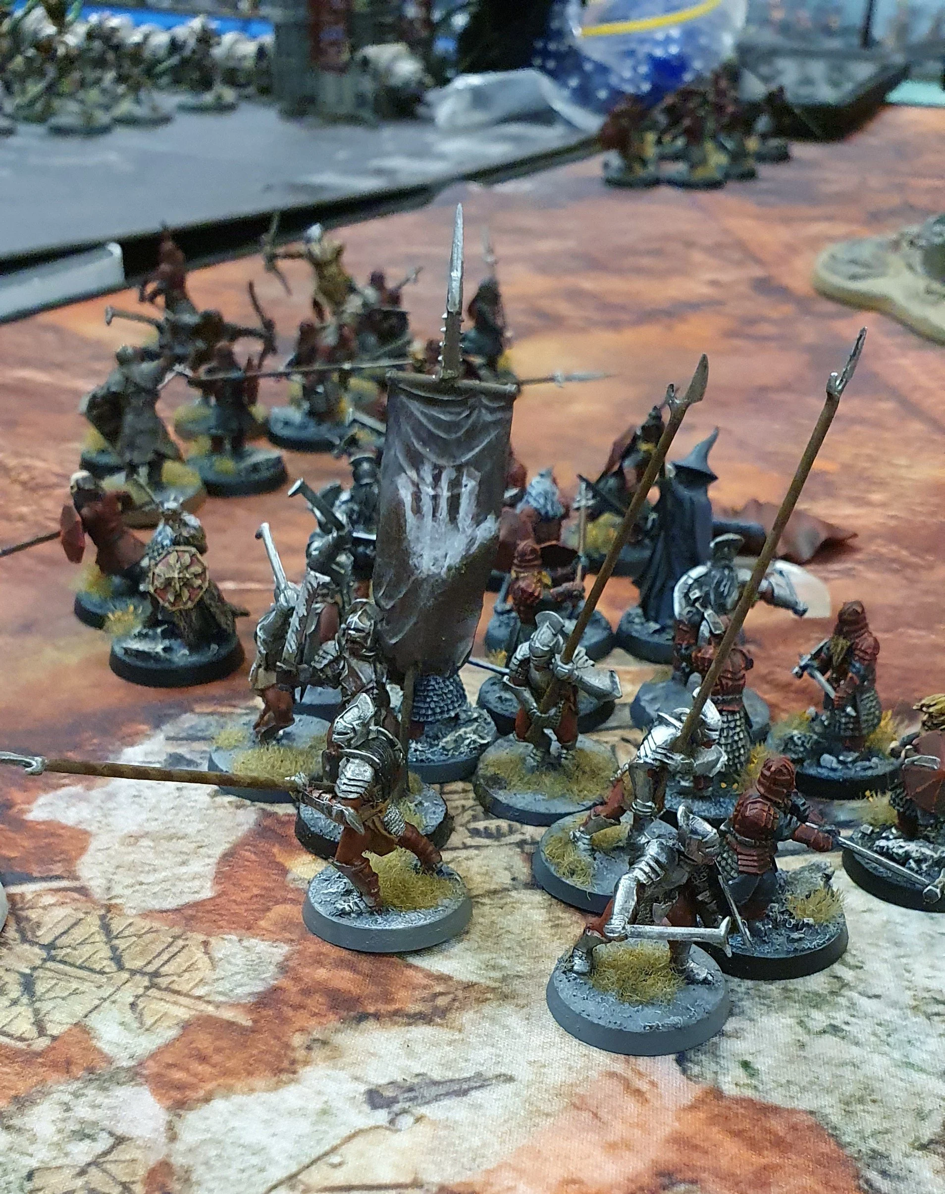 MESBG - Urk-Hai VS Gandalf and his Grim Hammers