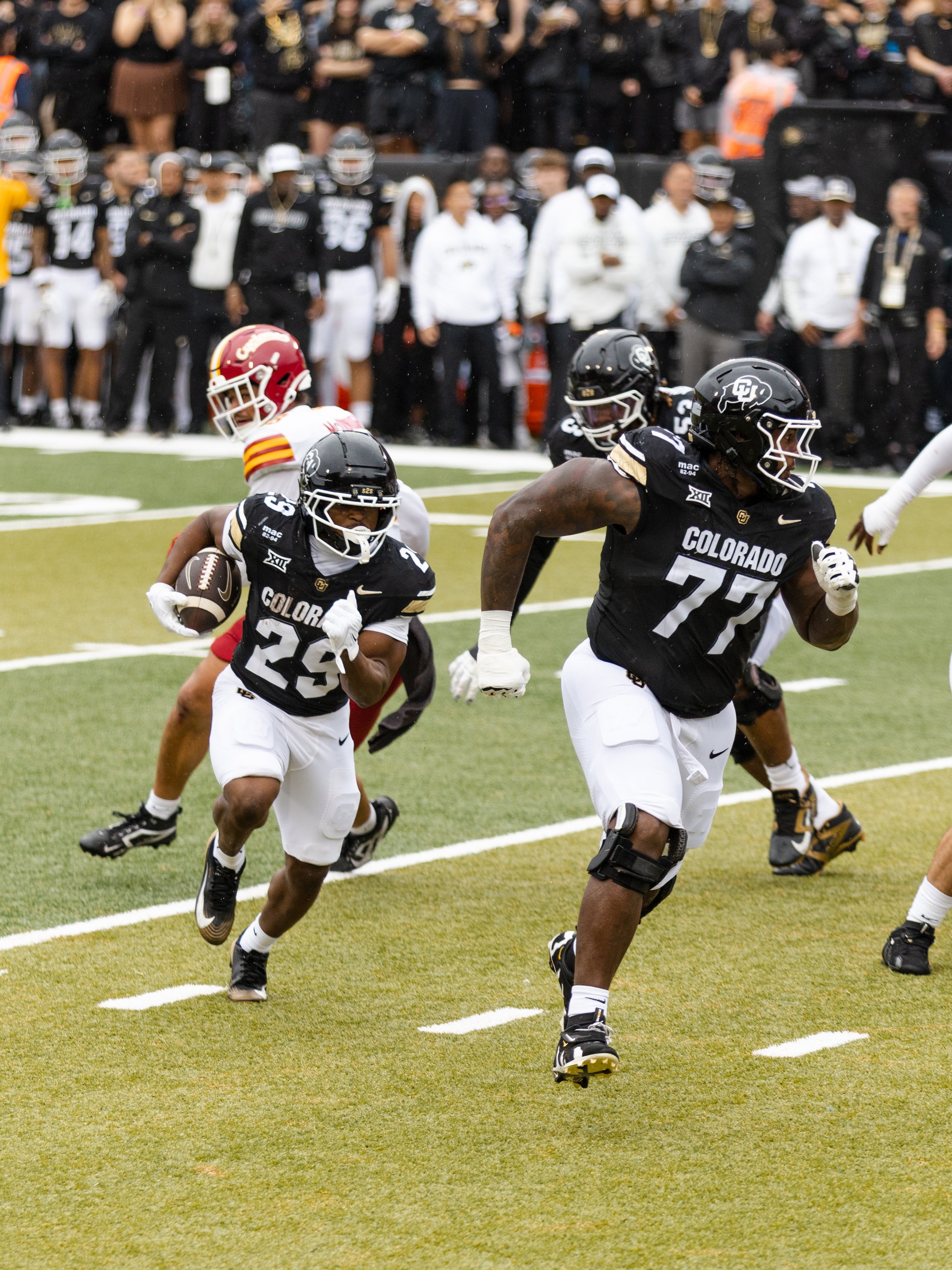 FB_2025_10_11 vs Iowa State_AE-43.jpg