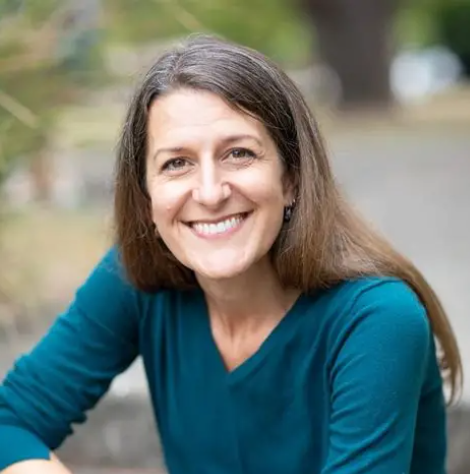 Sen. Coutrtney Neron-Misslin, Board Member at Large