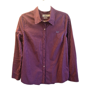 Effortless Coastal Style: The Vineyard Vines Women’s Gingham Button Down