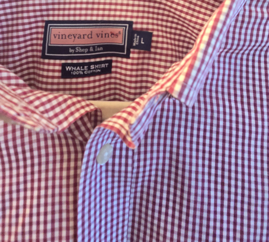 vineyardvinesmensshirttag.png