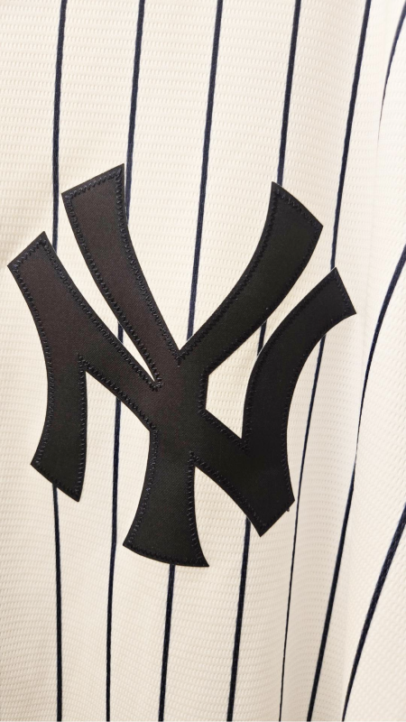 yankeesjerseyny.png