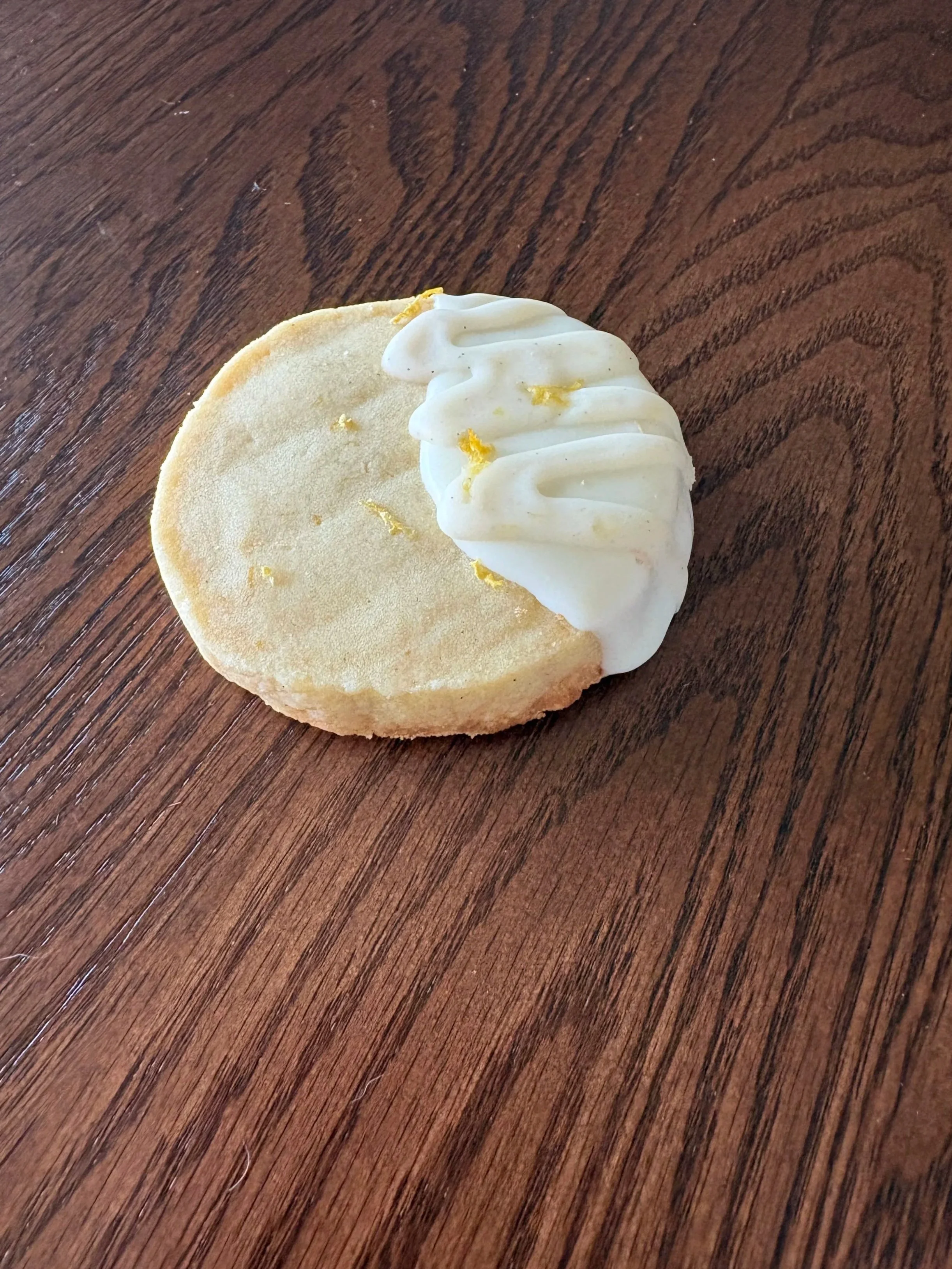 1 Italian Limoncello Shortbread Cookie - White Chocolate Dip