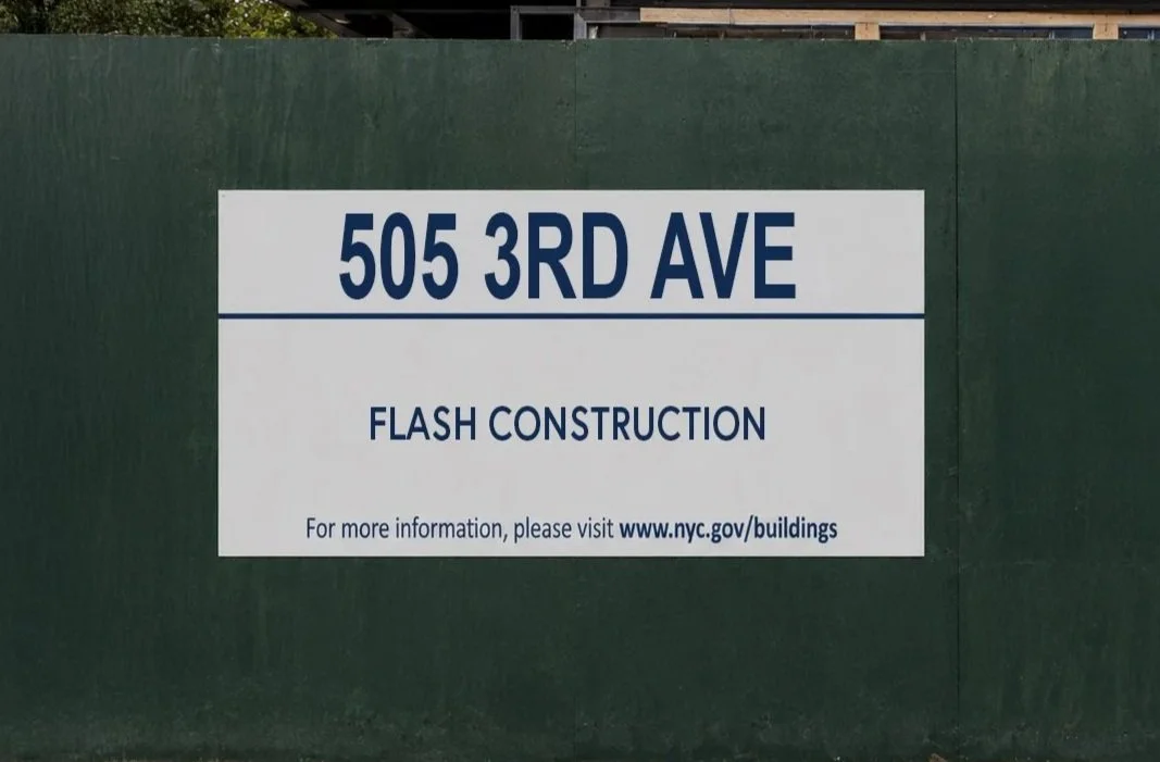 shedsignflash2.jpg