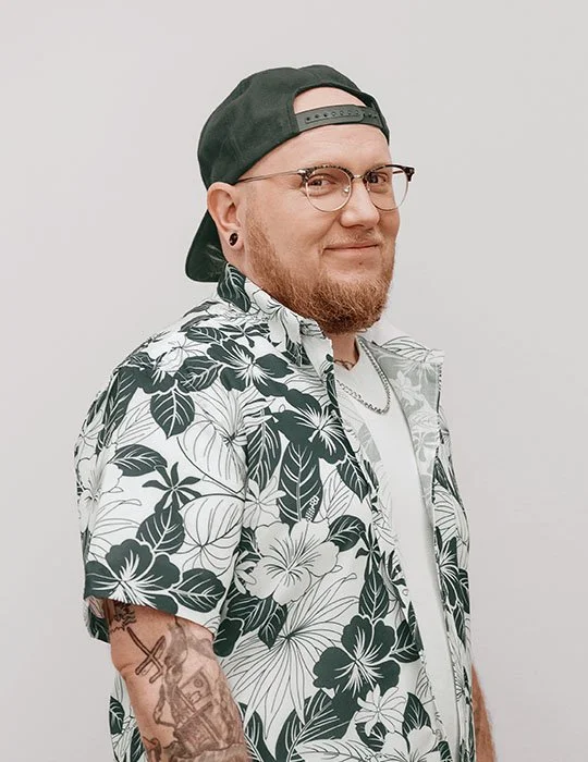 Photo of Scotty Biddle, owner/artist of Eterna.