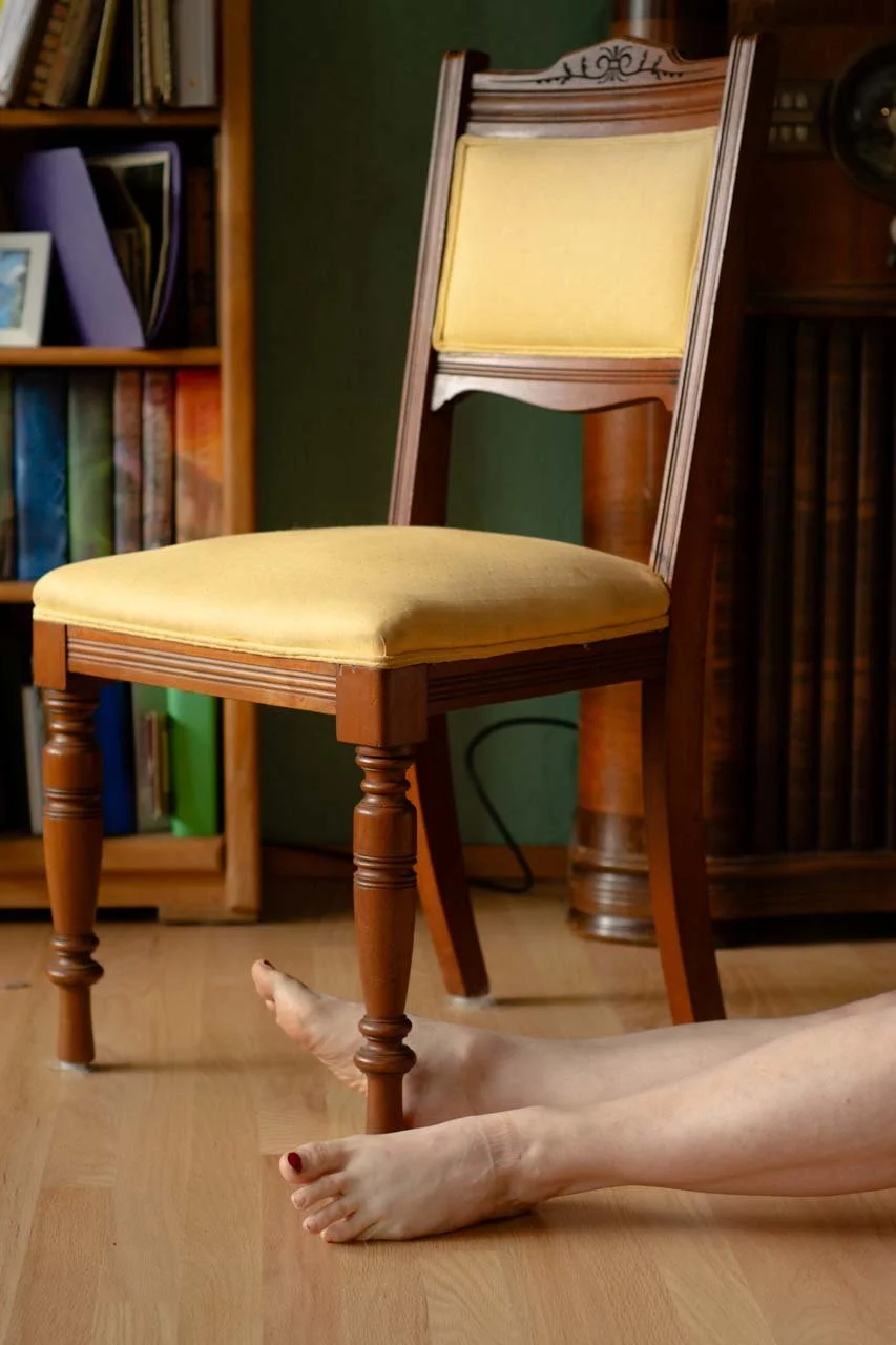 HollyPendragon_Virginia's Chair (she's never there).jpg
