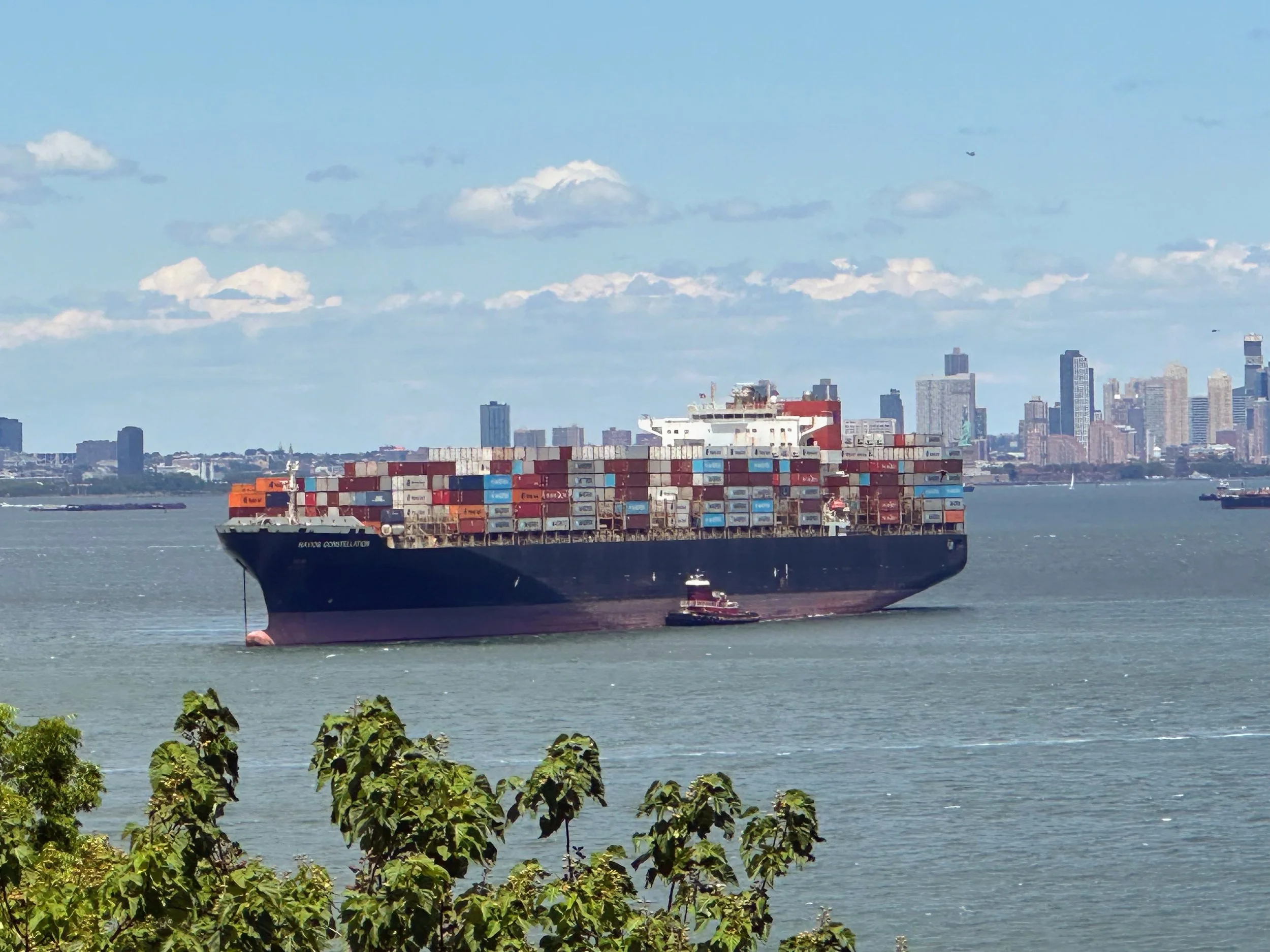 New York Harbor with Lower Manhattan skyline near the Metropolitan Detention Center (MDC Brooklyn), New York.