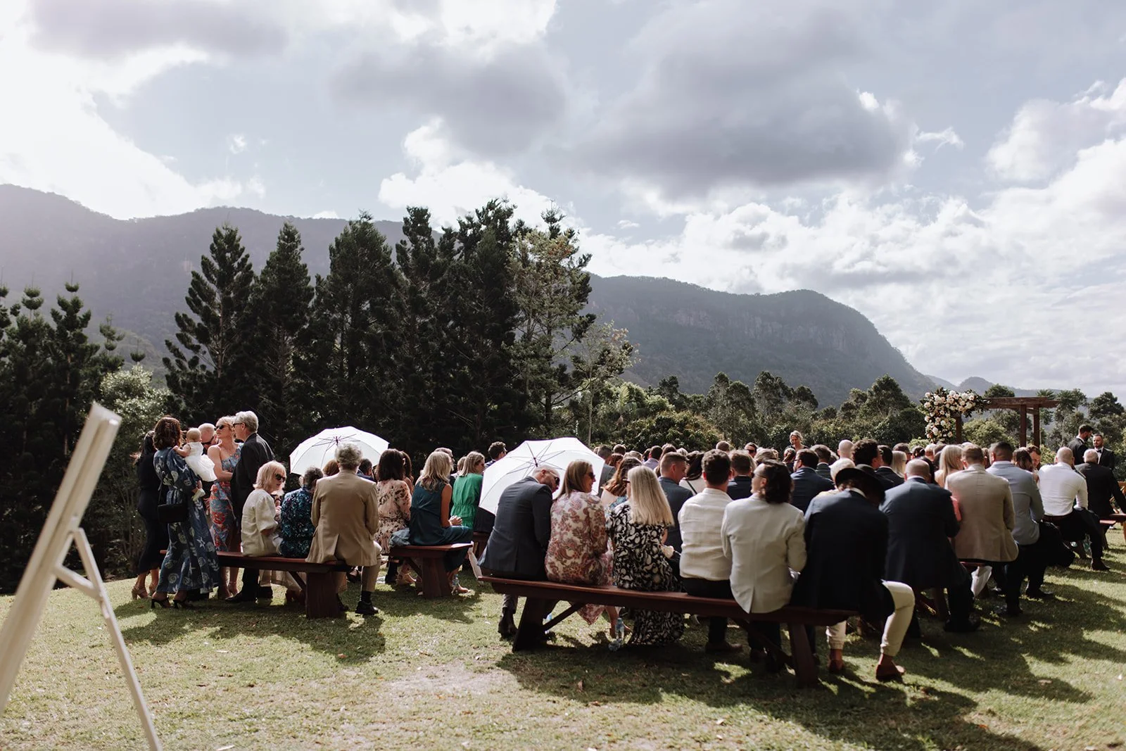 romance-era-byron-bay-wedding-photographyCeremony-1-super-8.jpg
