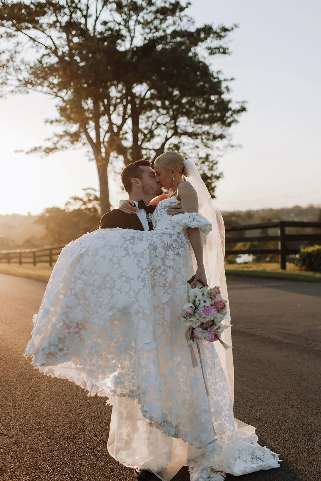 editorial-romance-era-maleny-manor-wedding-jack-279_websize.jpg
