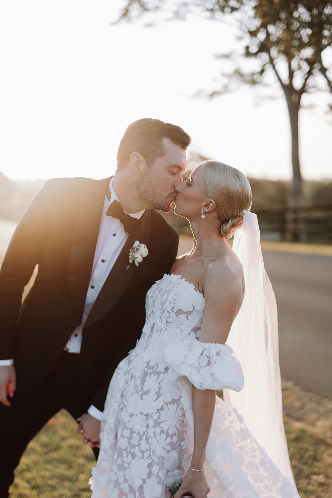 editorial-romance-era-maleny-manor-wedding-jack-308_websize.jpg