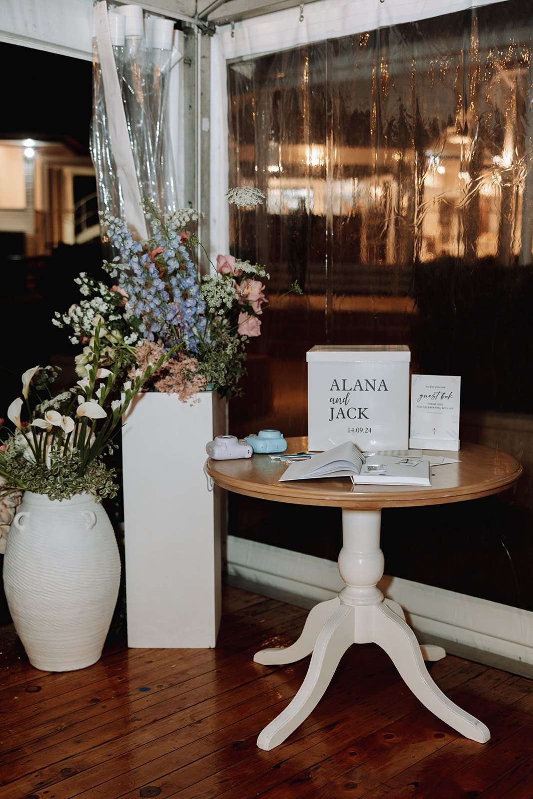 reception-romance-era-maleny-manor-wedding-jack-68_websize.jpg