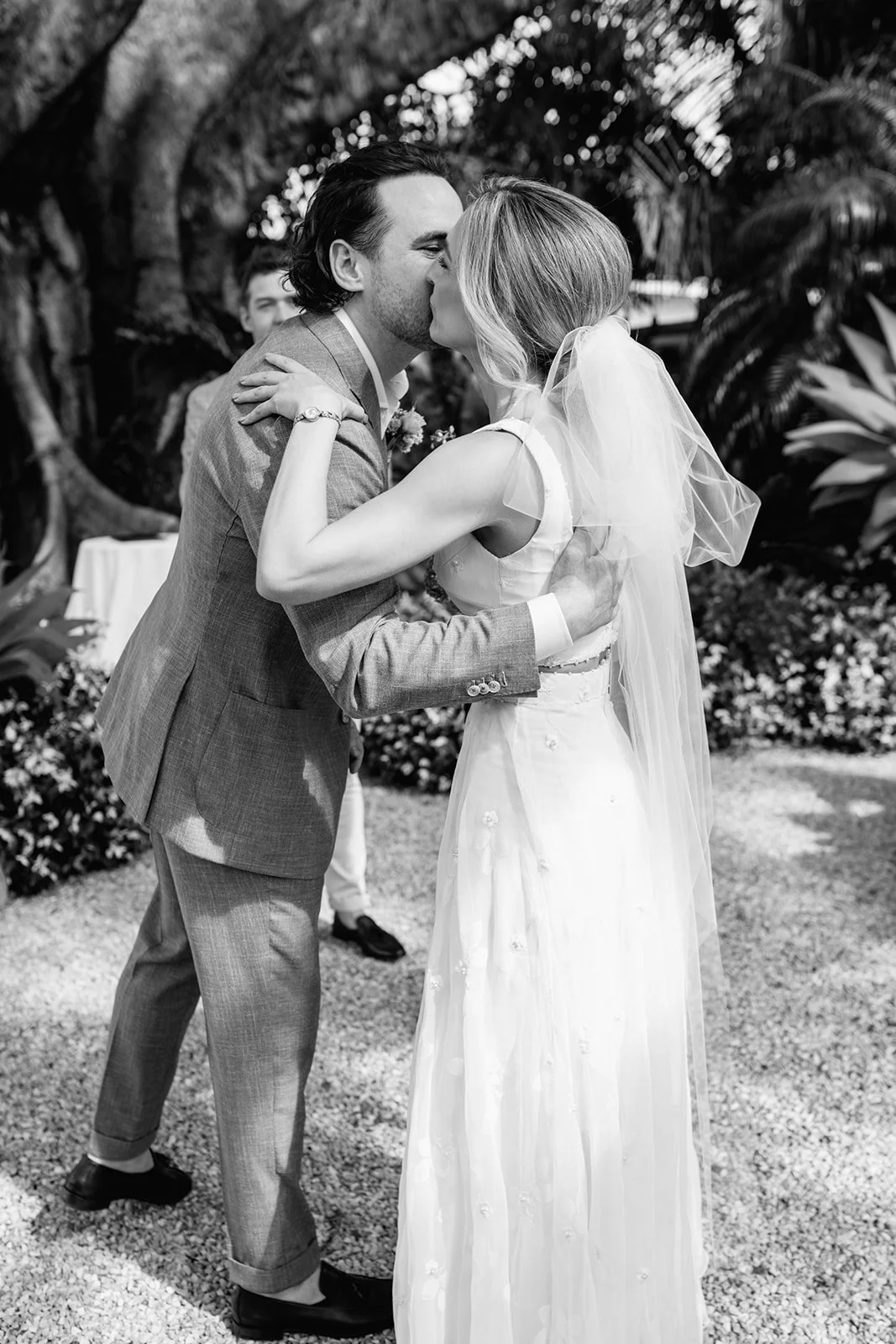 byron-bay-35mm-wedding-Ceremony-109-super-8.jpg