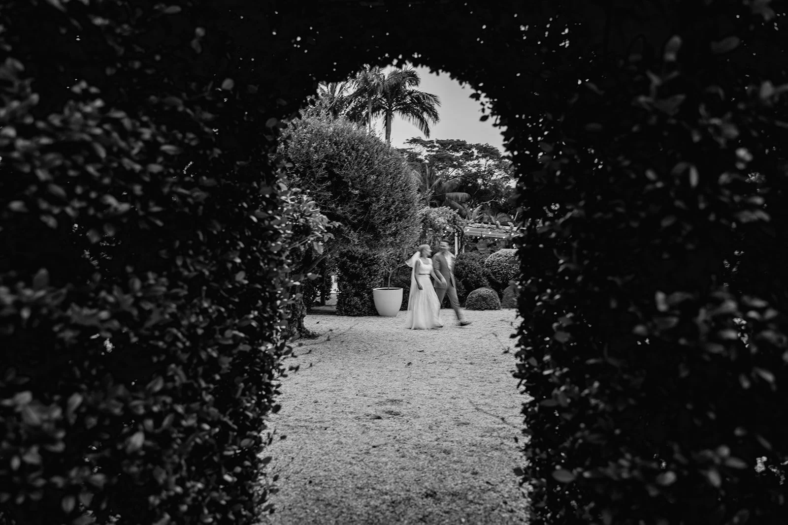 byron-bay-35mm-wedding-Editorial-388-super-8.jpg