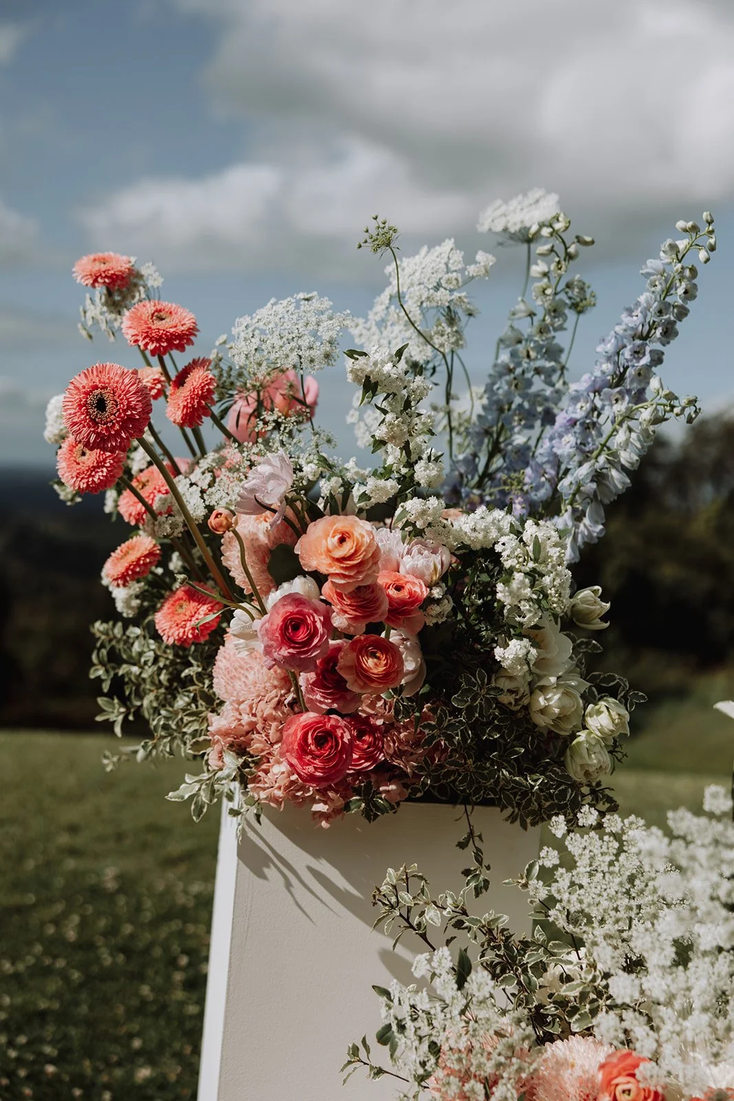 -ceremony-romance-era-maleny-manor-wedding-jack-18_websize.jpg