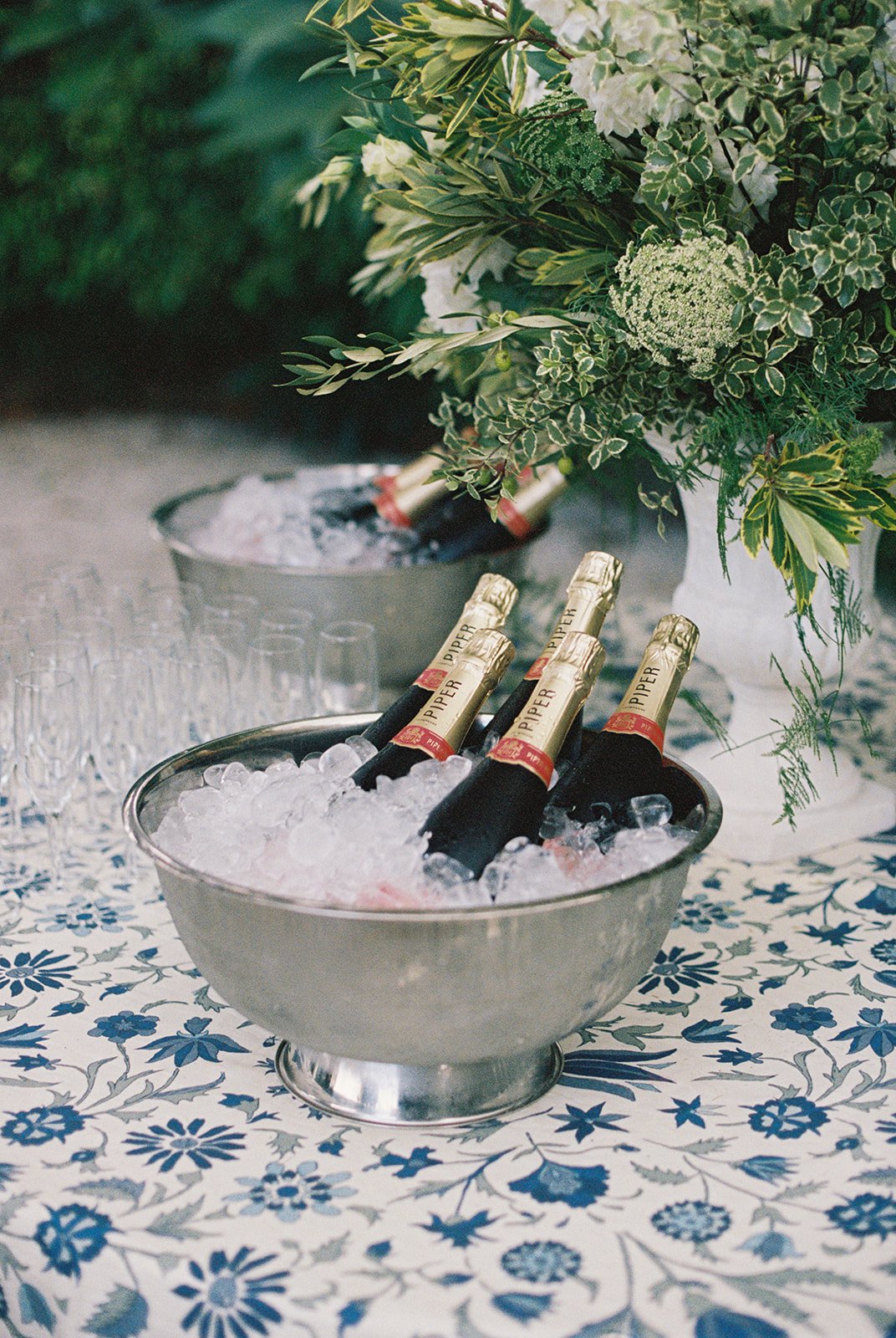 byron-bay-35mm-wedding-35mm-24-super-8(2).jpg