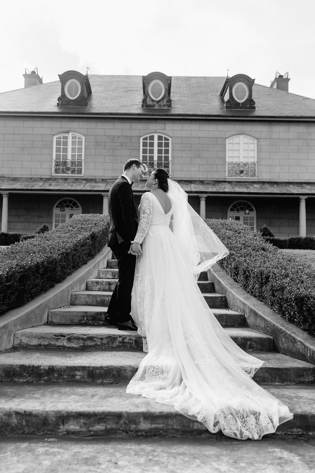 campbell-point-house-wedding-Editorial-5-super-8(1).jpg