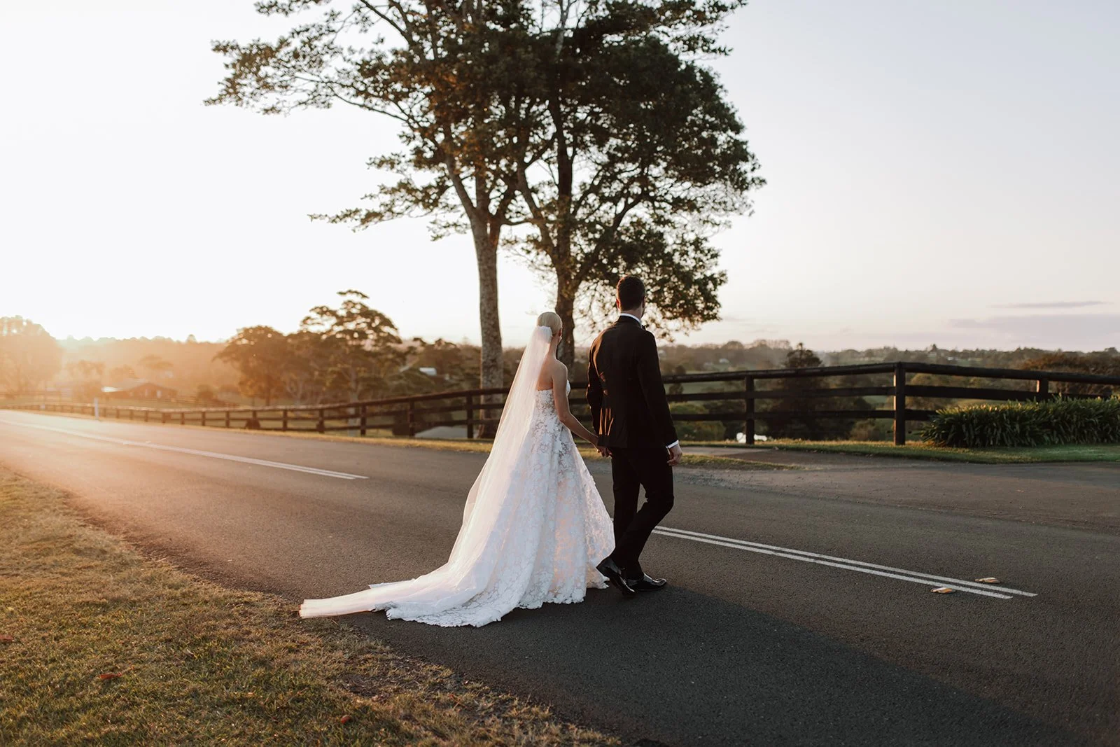 editorial-romance-era-maleny-manor-wedding-jack-357_websize.jpg
