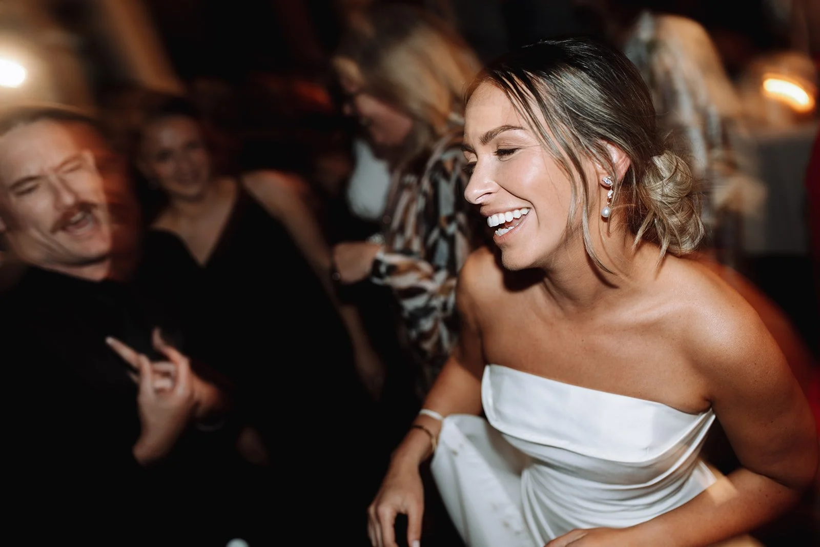 byron-bay-super-8-wedding-Reception-315_websize.jpg